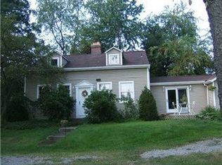 4190 Middle Rd, Allison Park, PA 15101