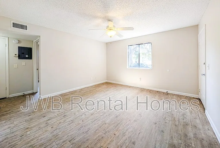 5224 Westchase Ct #3 — Photo 9