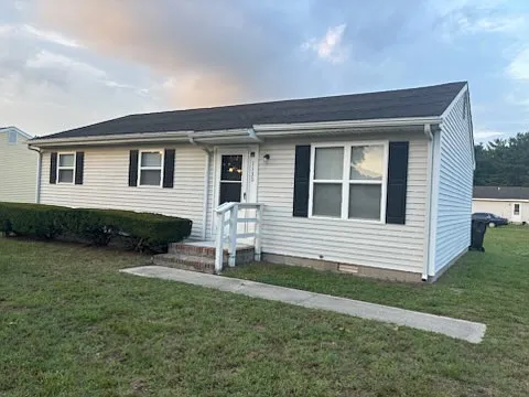 1130 Bryn Mawr Ave — Photo 1