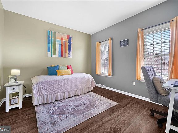 5th image of 5238 Elizabethtown Rd