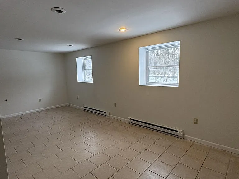 4161 Romeo Rd — Photo 3