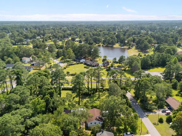 2220 Park Avenue, Newport, NC 28570