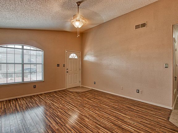 5th image of 4024 Tierra Venado Dr