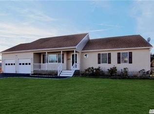 107 Sunup Trl, Riverhead, NY 11901