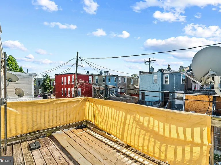 514 N Milton Ave — Photo 34