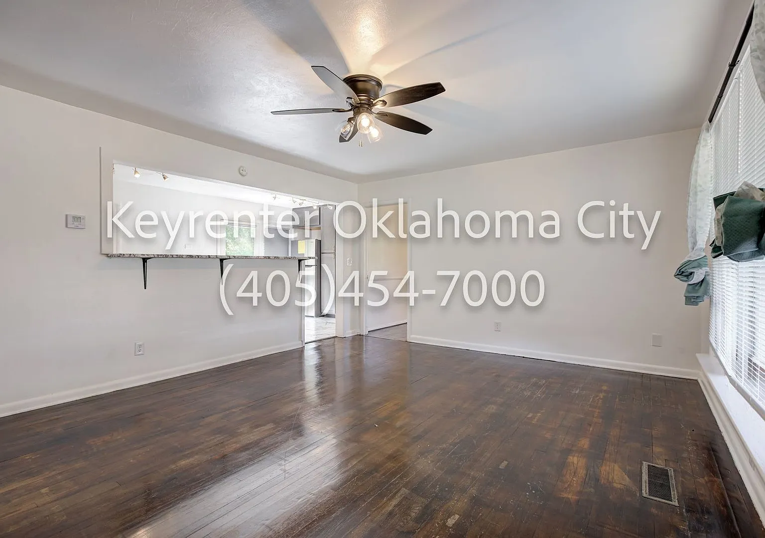 Completely Renovated 3 Bedroom Close To Ou Campus!! Lawncare Included!! — Photo 4