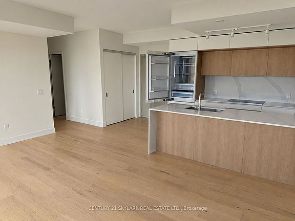 3rd image of 322 Dupont St #903