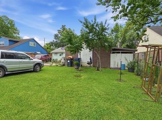 17014 Woodburn Dr, Houston, TX 77049