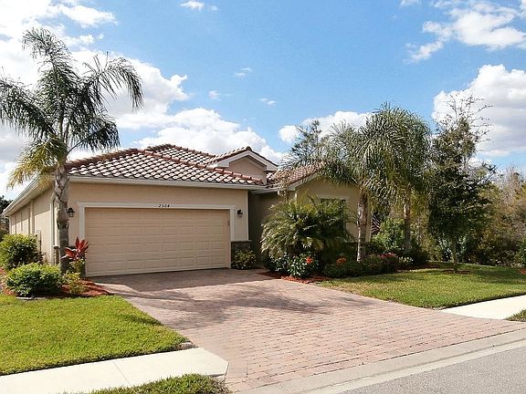 2nd image of 2504 Sawgrass Lake Ct