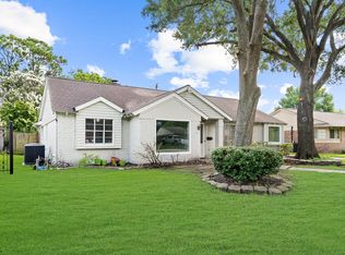 10623 Wickersham Ln, Houston, TX 77042