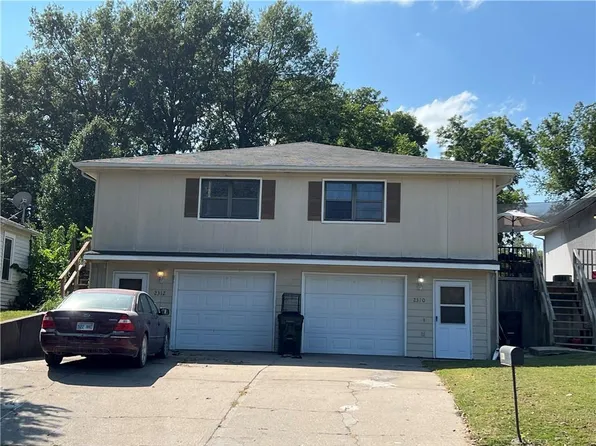 2310 2nd Ave, Leavenworth, KS 66048