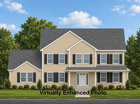 51 Daniel Road, Derry, NH 03038