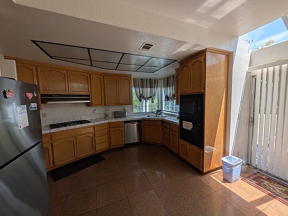 3rd image of 1318 Quail Creek Cir