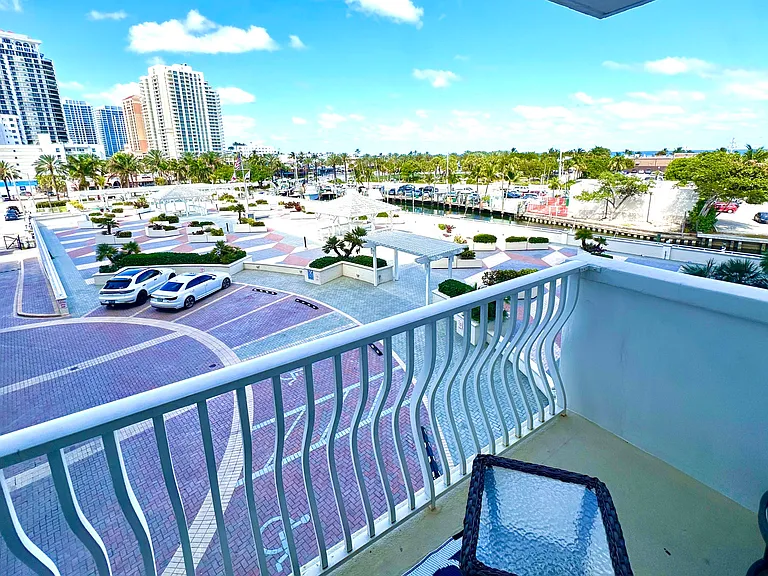 1 Las Olas Cir #313 — Photo 7