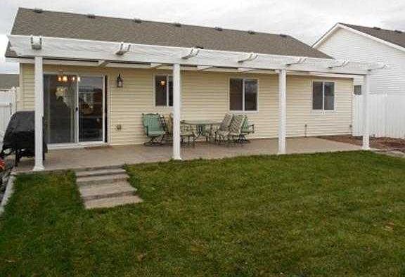 4th image of 7812 Deschutes Dr