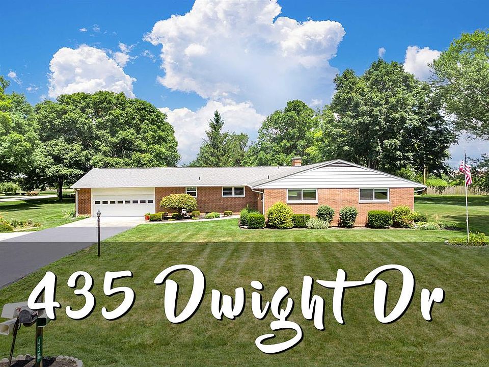 1st image of 435 Dwight Dr