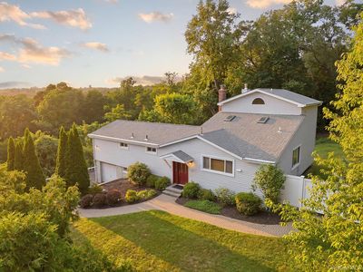 946 Barberry Road, Yorktown Heights, NY, 10598