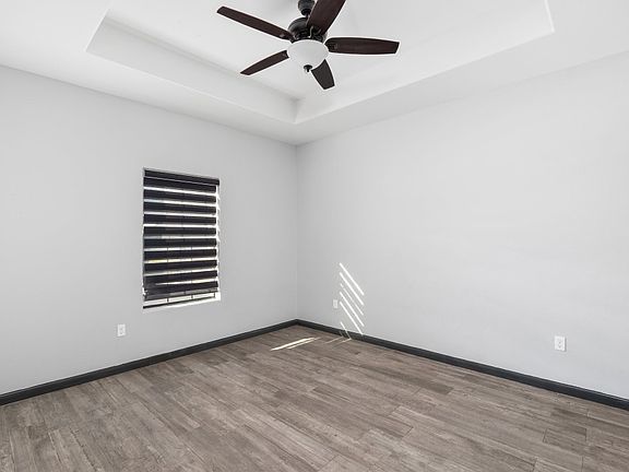 4th image of 1412 Acme Ln APT 3