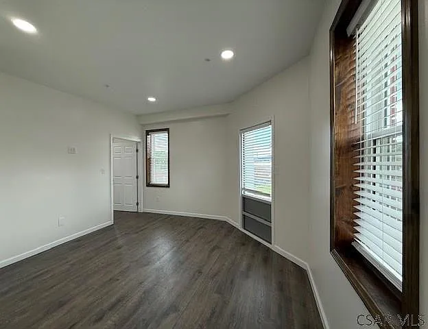 1800 Graham Ave #3 — Photo 12