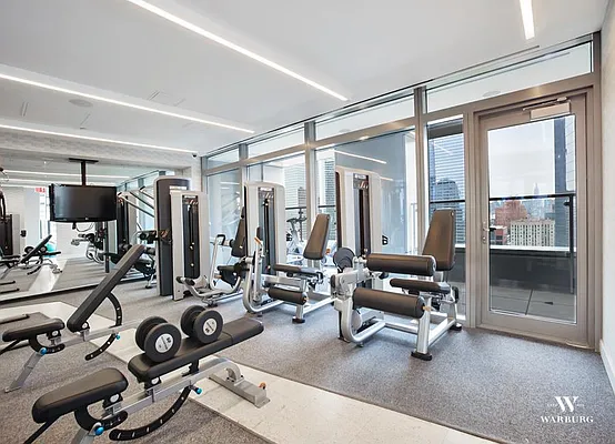 Rented by Warburg | media 28