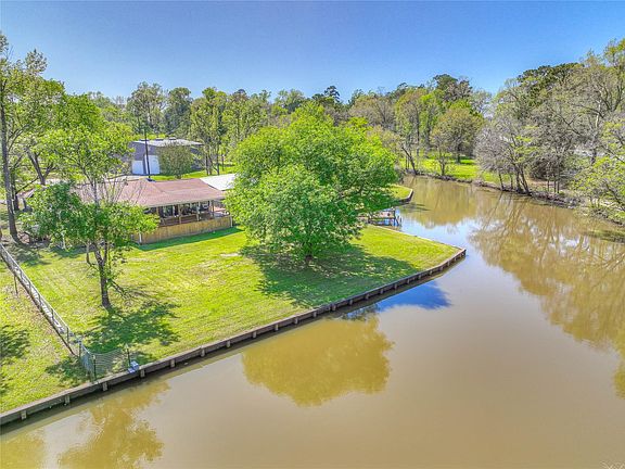 4th image of 426 Deer Run Rd