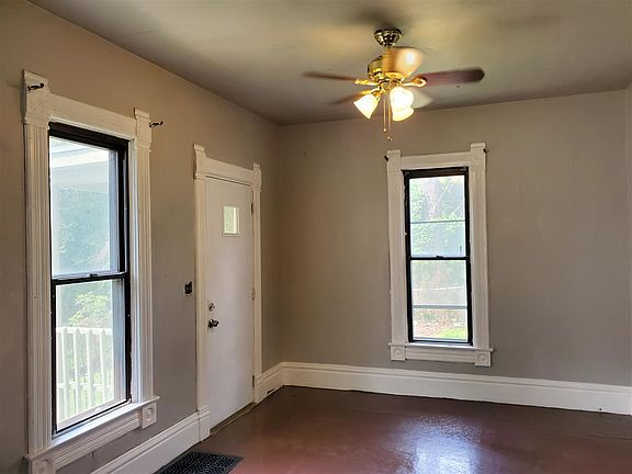 2nd image of 218 Forest Ave