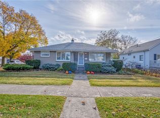 2965 Jerauld Ave, Niagara Falls, NY 14305