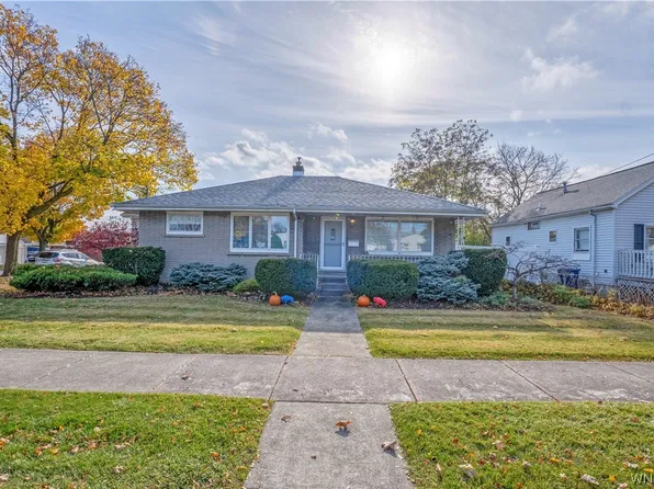 2965 Jerauld Ave, Niagara Falls, NY 14305