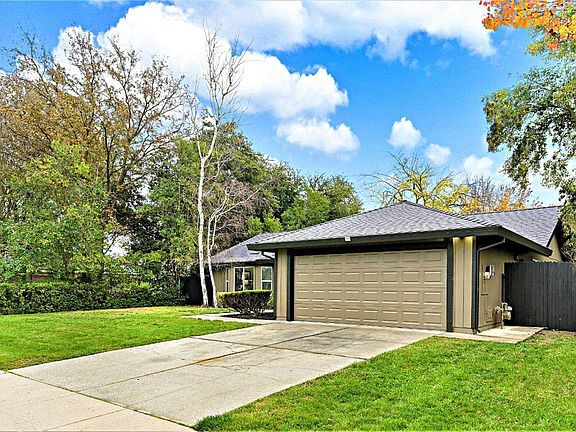 2nd image of 464 Little River Way