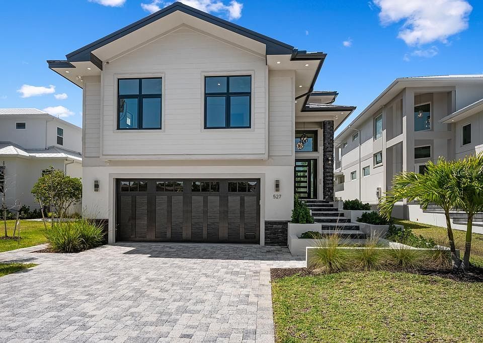 1st image of 527 VENICE LANE