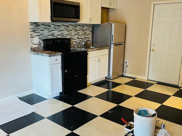 2697 Maple Ave #3, Newfane, NY 14108