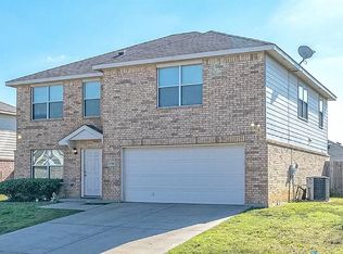 1704 Santa Fe Trl, Krum, TX 76249