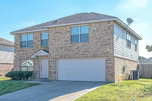 1704 Santa Fe Trl Photo 1