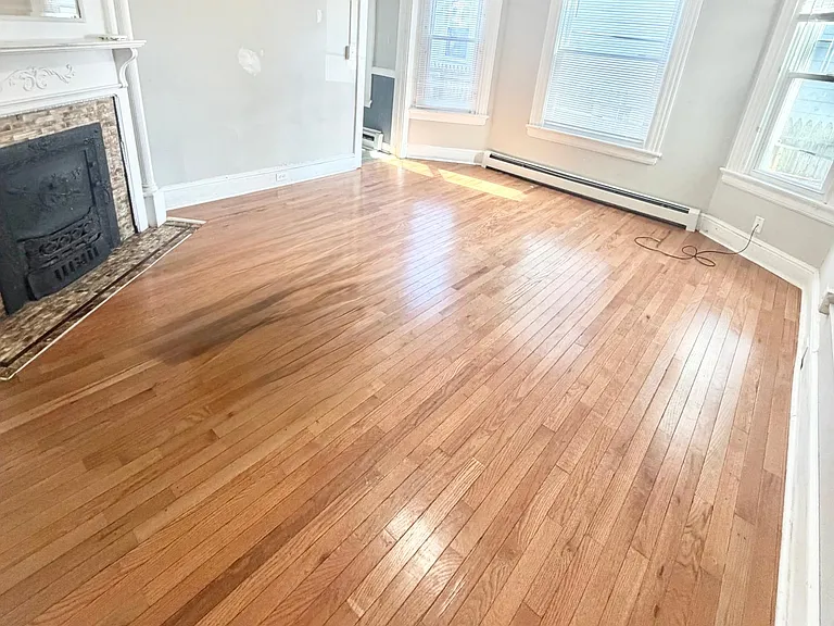 457 Edgewood Ave #1 — Photo 4