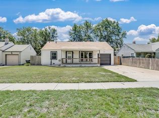 2527 E Sennett St, Wichita, KS 67211