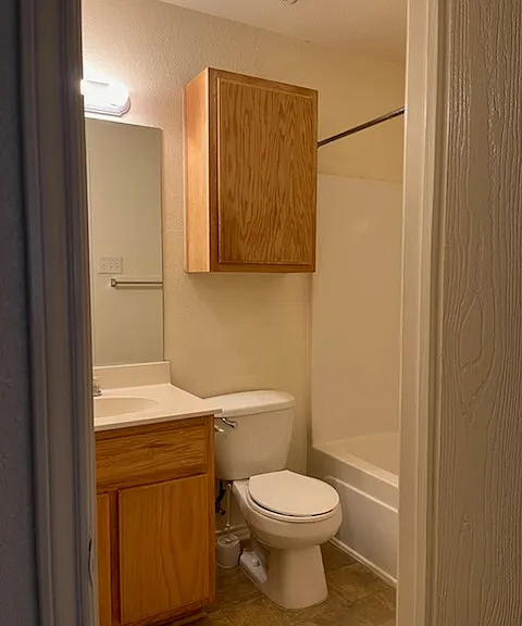 Bryce Avenue Apartments — Photo 21