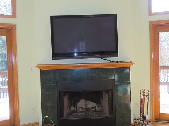 5th image of 50241 Golfview Ave