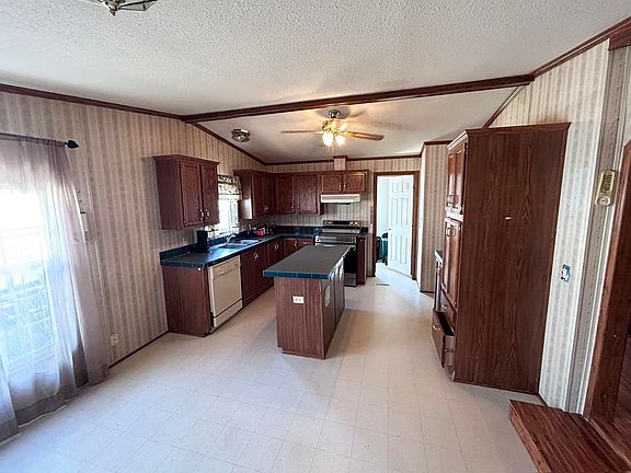 5th image of 3230 Rex Rd