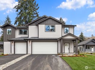 1415 SW 122nd Ln #A, Burien, WA 98146