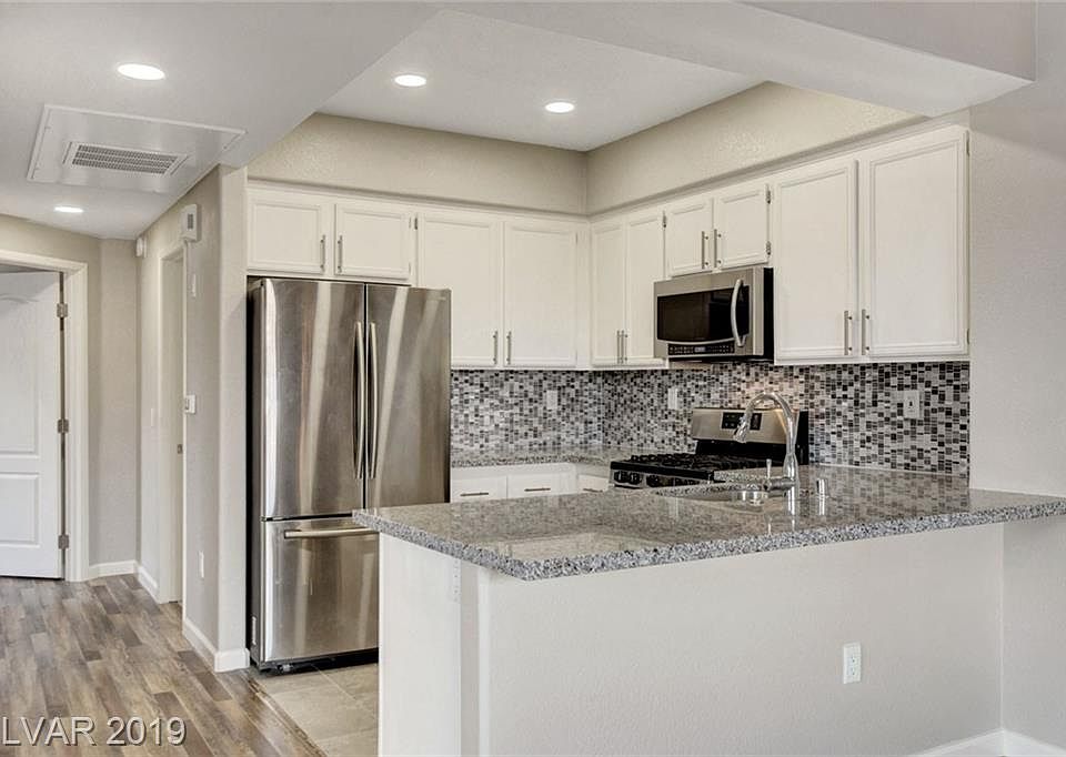 1st image of 9901 Trailwood Dr APT 2091