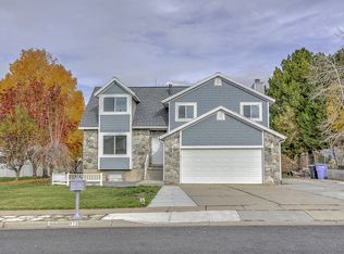 812 E 1925 N, North Ogden, UT 84414