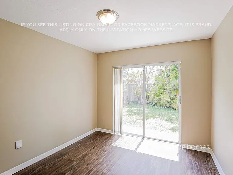 17184 SW 143rd Pl — Photo 13