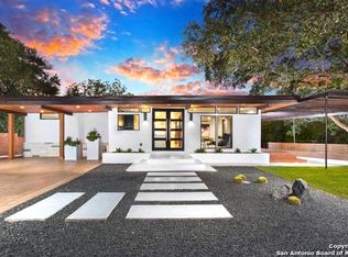 805 Ridgemont Ave, Terrell Hills, TX 78209