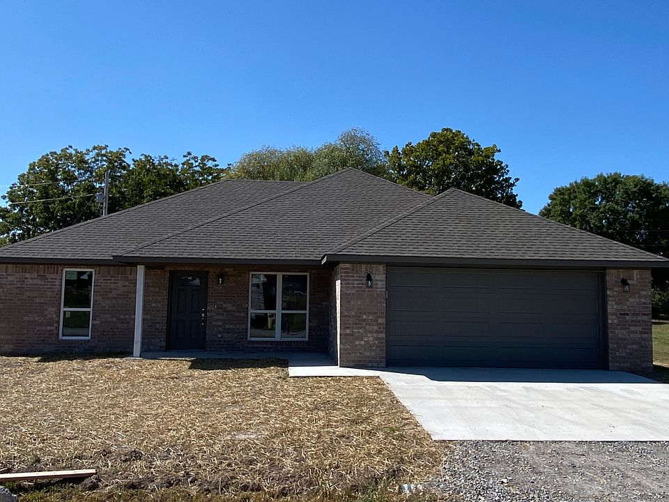 1st image of 17220 E Clover Cir