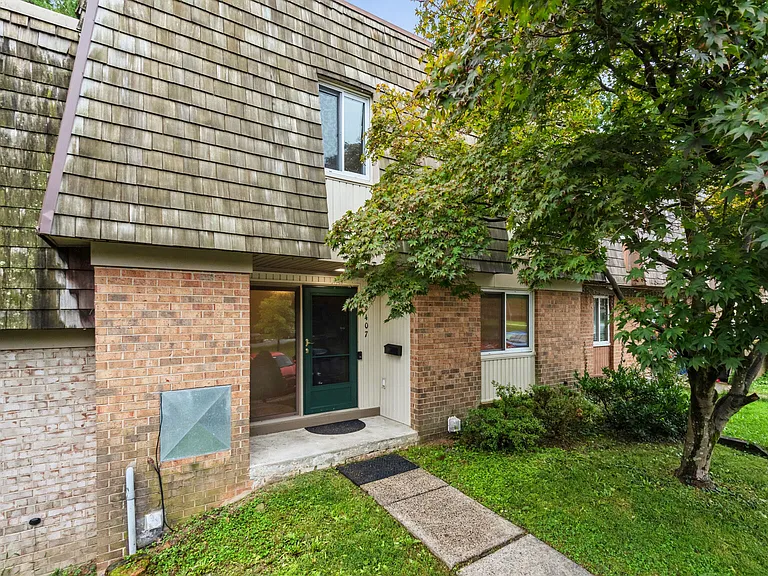 19407 Battleridge Way #1 — Photo 1