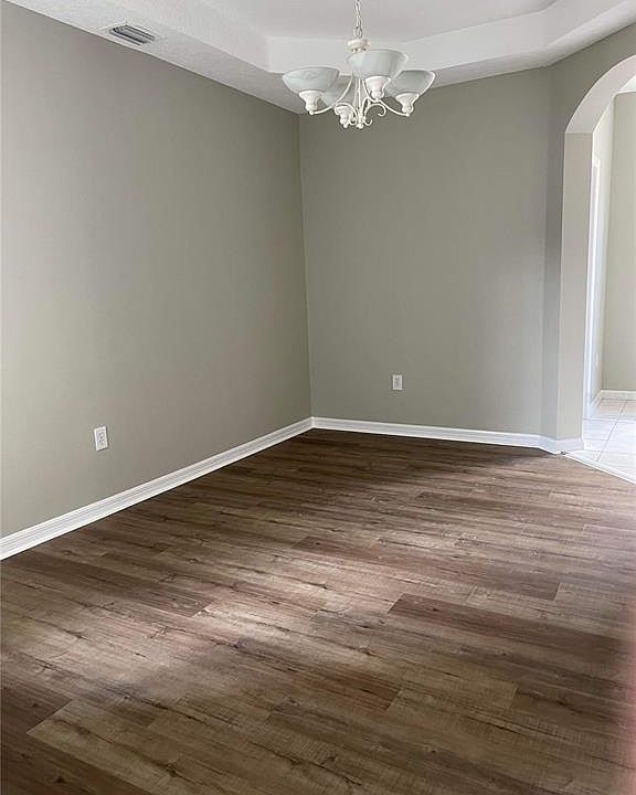 1st image of 617 Copeland Dr