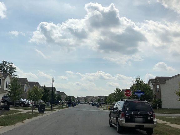 5th image of 5103 Greenside Dr