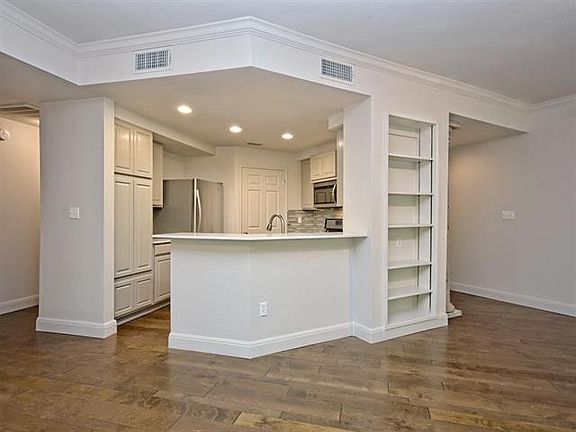 4th image of 1000 Liberty Park Dr APT 508