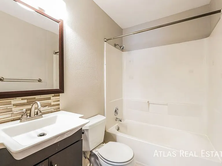 7145 Red Cloud St — Photo 9