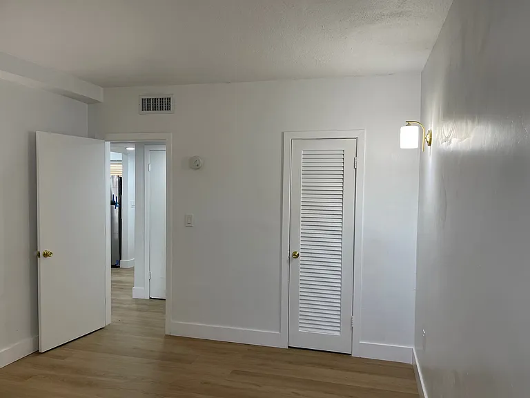 9175 SW 77th Ave #304 — Photo 17